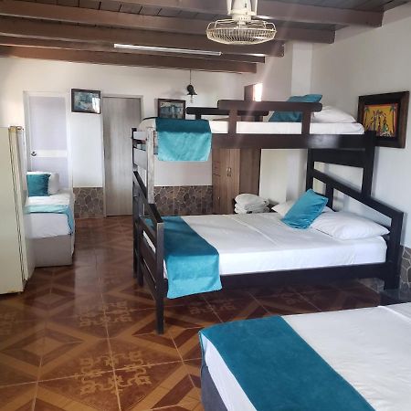 Hospedaje Villa Naloy Санта-Марта Экстерьер фото